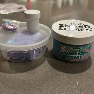 Snoop Slimes “Summer Krispy Treats” . Never been used.